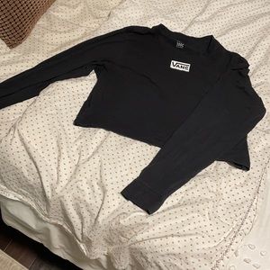 black cropped vans tee!